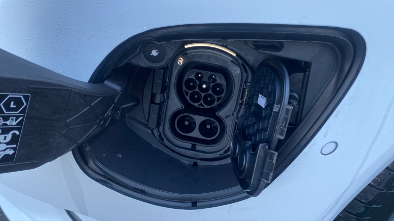 Mercedes-Benz Vito ELr Tourer L3 Electric Fwd 150kW 100kWh Premium 9-Seater Auto